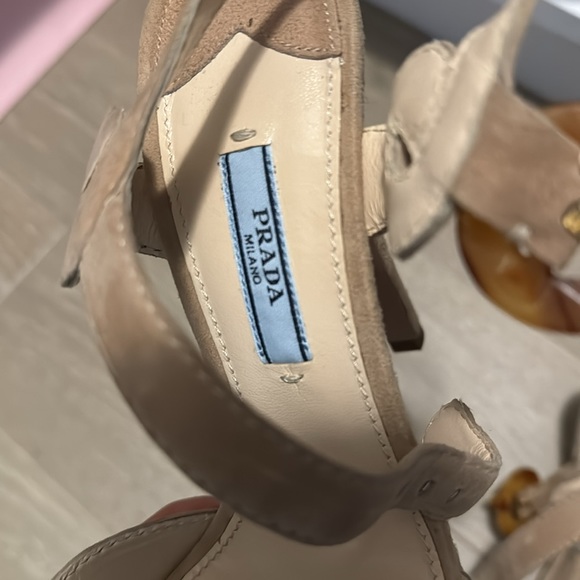 Prada Suede Pump - Picture 4 of 4